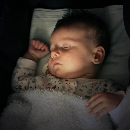Чому діти погано сплять вночі: основні причини