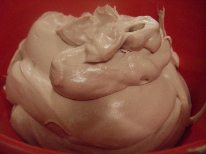 Кремовий крем для торта: чотири різних рецепта