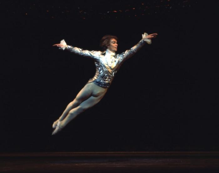Коротка біографія Рудольфа Нурієва - відомого танцюриста та балетмейстера